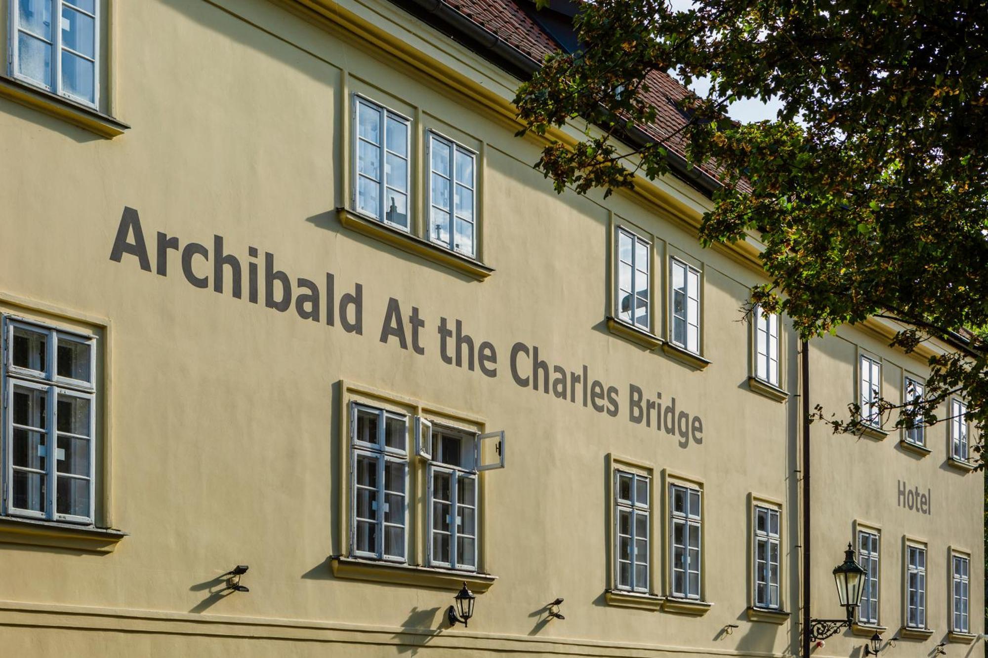 Hotel Archibald At The Charles Bridge Prag